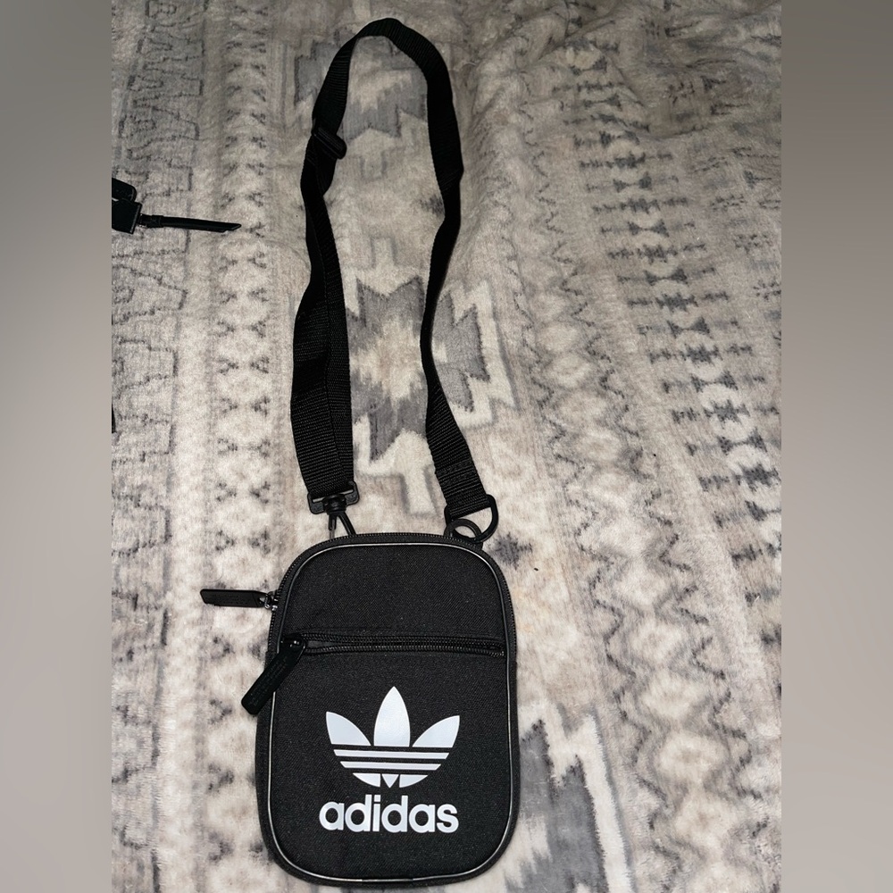 adidas Originals Trefoil Festival Crossbody Bag